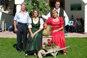 Apartment Pink Lady 1