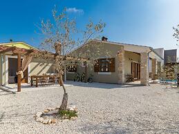 Villa Malena Comfortable Holiday Residence