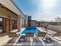 Villa Malena Comfortable Holiday Residence