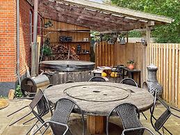 5 Star Holiday Home in Grindsted