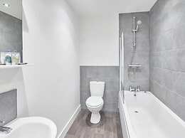 Jackson Court Apartment 3