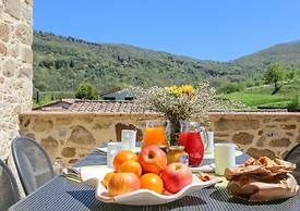 Villa Fornace Comfortable Holiday Residence