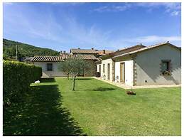 Villa Fornace Comfortable Holiday Residence