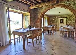 Villa Fornace Comfortable Holiday Residence