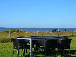 Langeness Modern Retreat