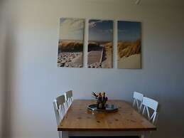 Langeness Modern Retreat