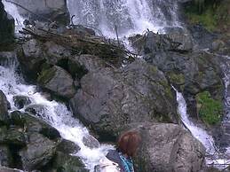 Haus Hiller Comfortable Holiday Residence