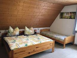 Haus Hiller Comfortable Holiday Residence