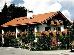 House Marina Modern Retreat