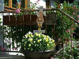 House Marina Modern Retreat