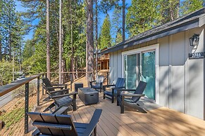 Serene Arnold Cabin Rental W/ Deck & Fire Pit! 3 Bedroom Home by RedAw