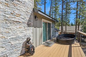Serene Arnold Cabin Rental W/ Deck & Fire Pit! 3 Bedroom Home by RedAw