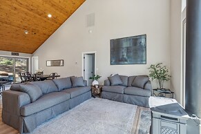 Serene Arnold Cabin Rental W/ Deck & Fire Pit! 3 Bedroom Home by RedAw