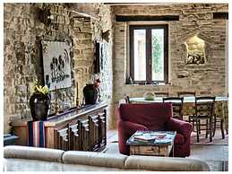 Villa Aurora Comfortable Holiday Residence