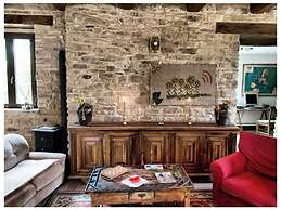 Villa Aurora Comfortable Holiday Residence