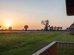Nice Lodge With Unobstructed View in Drenthe
