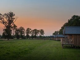 Nice Lodge With Unobstructed View in Drenthe