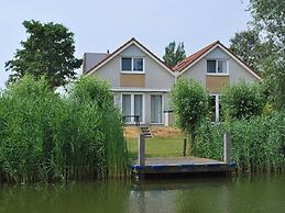 Nice Holiday Home on the Water