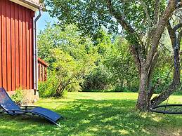 5 Person Holiday Home in Gamleby-by Traum