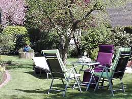Long Comfortable Holiday Residence