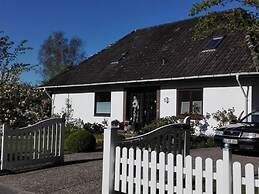 Long Comfortable Holiday Residence