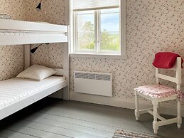 6 Person Holiday Home in Ulricehamn-by Traum