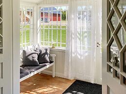 6 Person Holiday Home in Ulricehamn-by Traum