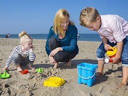 Child-friendly Bungalow, 500 m From the Beach