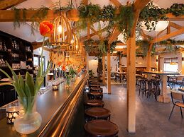 Beautiful Lodge With Wellness