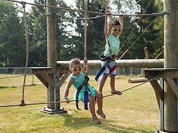 Atmospheric Glamping Tent With Bathroom in Nature
