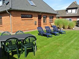 South Case in the House aft Diek