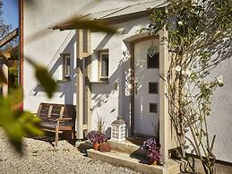 Holiday Home Coffee Grounds