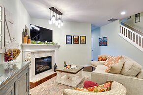 Tigard Vacation Rental w/ Deck: 13 Mi to Portland!