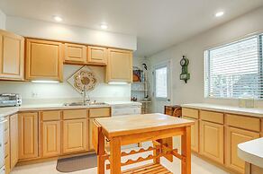 Walk to Downtown: Page Hideaway w/ Patio