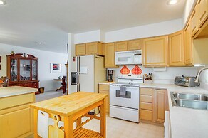 Walk to Downtown: Page Hideaway w/ Patio