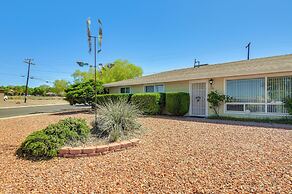 Walk to Downtown: Page Hideaway w/ Patio