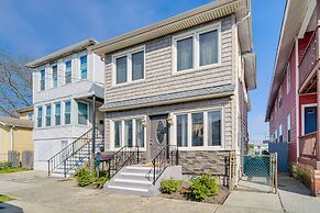 Eclectic Atlantic City Home ~ 1 Mi to Casinos!