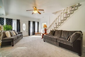 Eclectic Atlantic City Home ~ 1 Mi to Casinos!