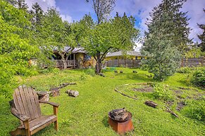Unique & Serene Retreat, 7 Mi to Downtown Portland