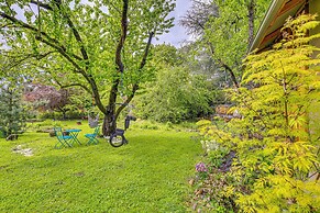Unique & Serene Retreat, 7 Mi to Downtown Portland