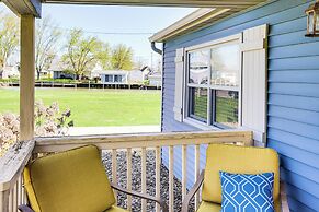 Waterfront Port Clinton Cottage w/ Fire Pit!