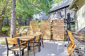 Game Room & Patio: Picturesque Home in Sonora