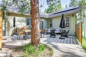 Game Room & Patio: Picturesque Home in Sonora