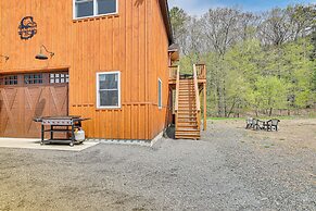 Fire Pit + Beach Access: Quiet Northville Retreat