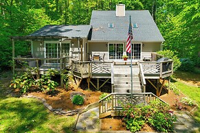 Waterfront Lake Anna Home w/ Dock & Beach Access!