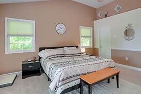 Waterfront Lake Anna Home w/ Dock & Beach Access!