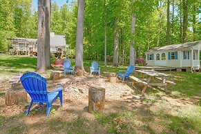 Waterfront Lake Anna Home w/ Dock & Beach Access!