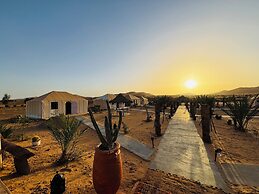 Amskou Camp