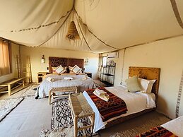 Amskou Camp