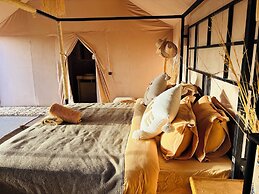 Amskou Camp